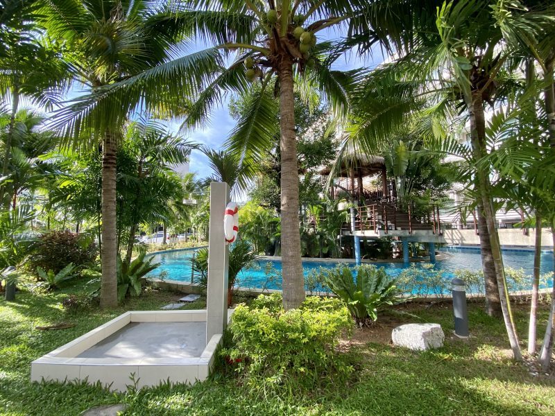 Laguna Beach Resort 3 - “The Maldives”