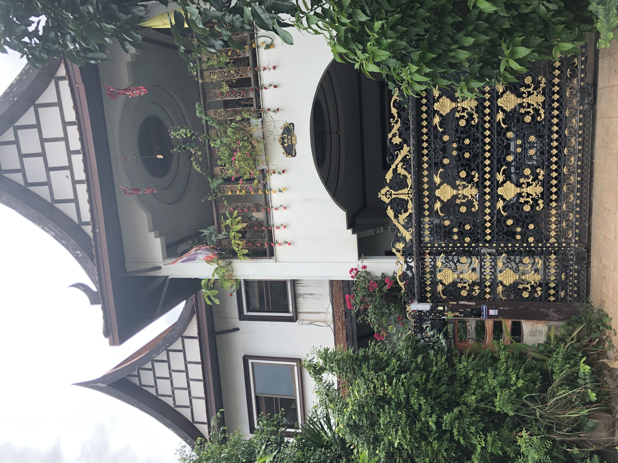 Продается дом в самом центре Паттайи на улице S.Pattaya road.